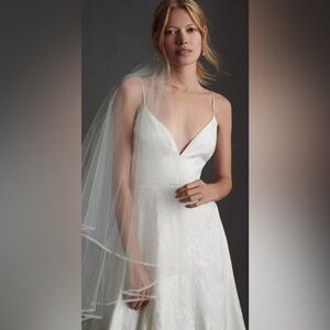 Anthropologie, PARIS by Debra Moreland Ribboning Cirque Veil